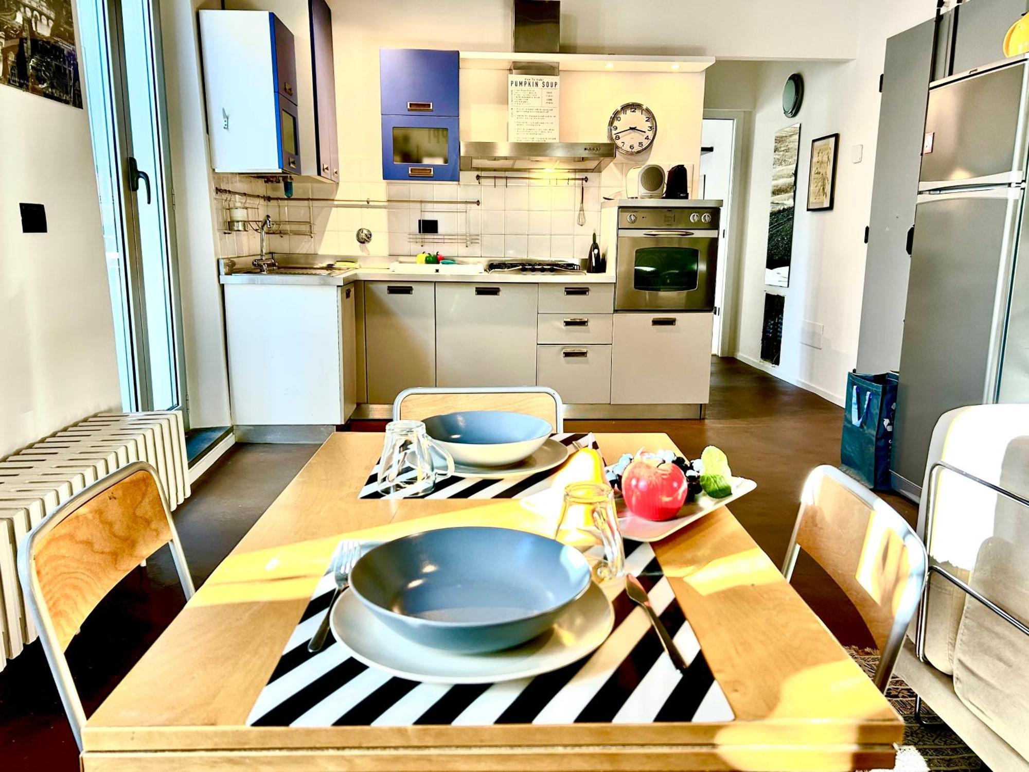 フィレンツェBright House With Terrace In Santa Croceアパートメント エクステリア 写真