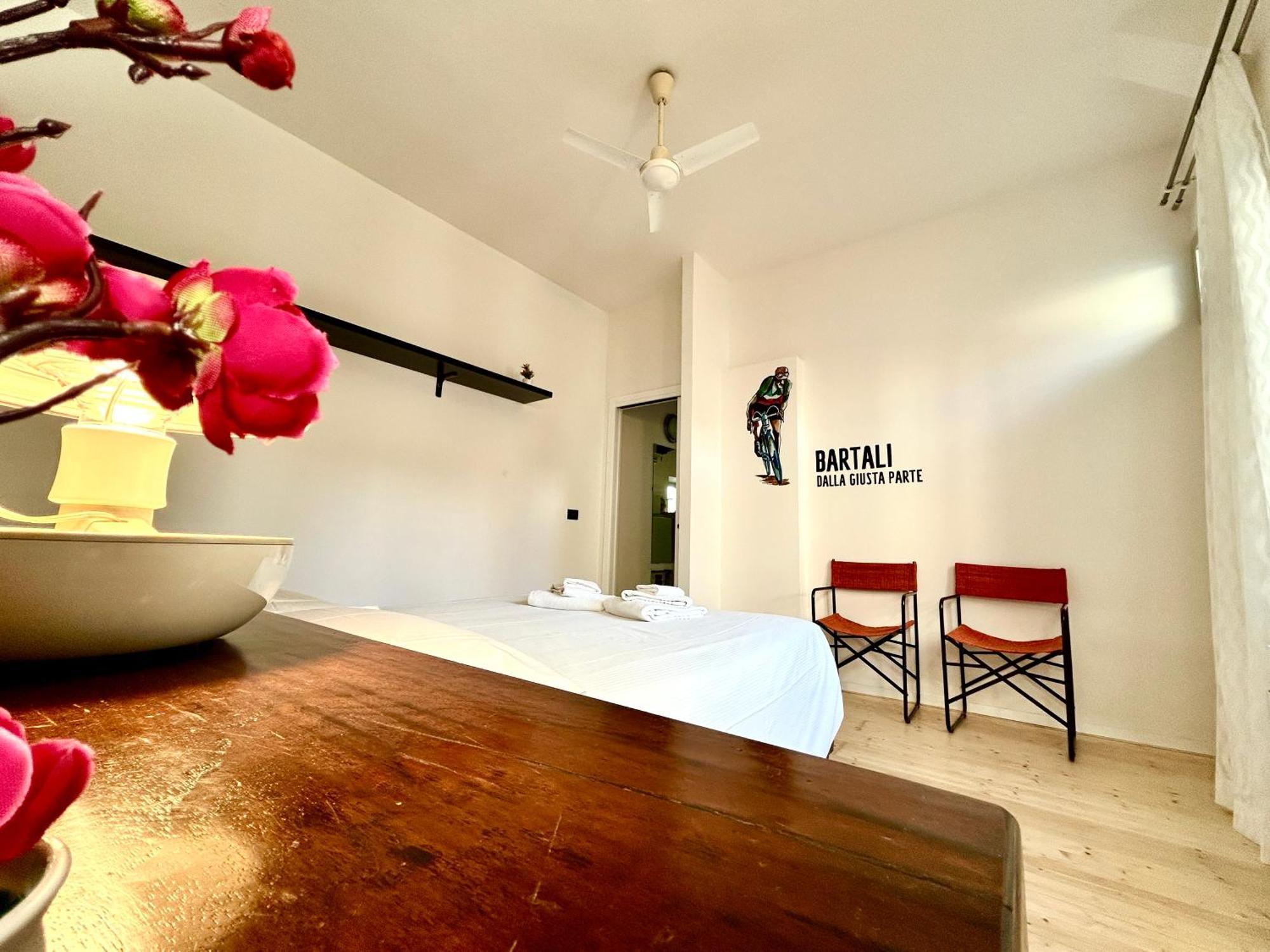 フィレンツェBright House With Terrace In Santa Croceアパートメント エクステリア 写真